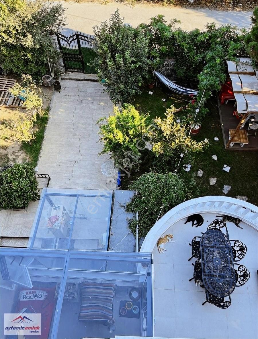 Çekmeköy Ömerlide Kelepir Satılık 6+2 Villa - Görsel 3