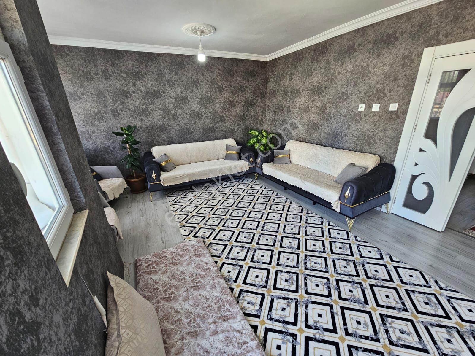 Genesis Hastanesi Civarı 2+1 Acil Satılık Daire