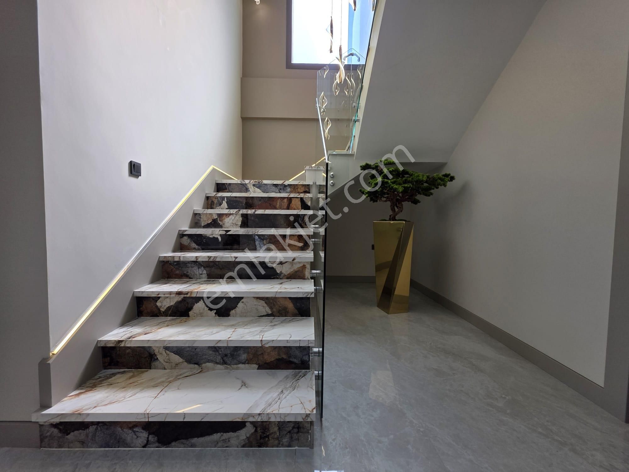 Sadece Bir Ev Değil Lüksü Ve Konforu Bir Arada Sunan 4+1 Villa!! - Görsel 24