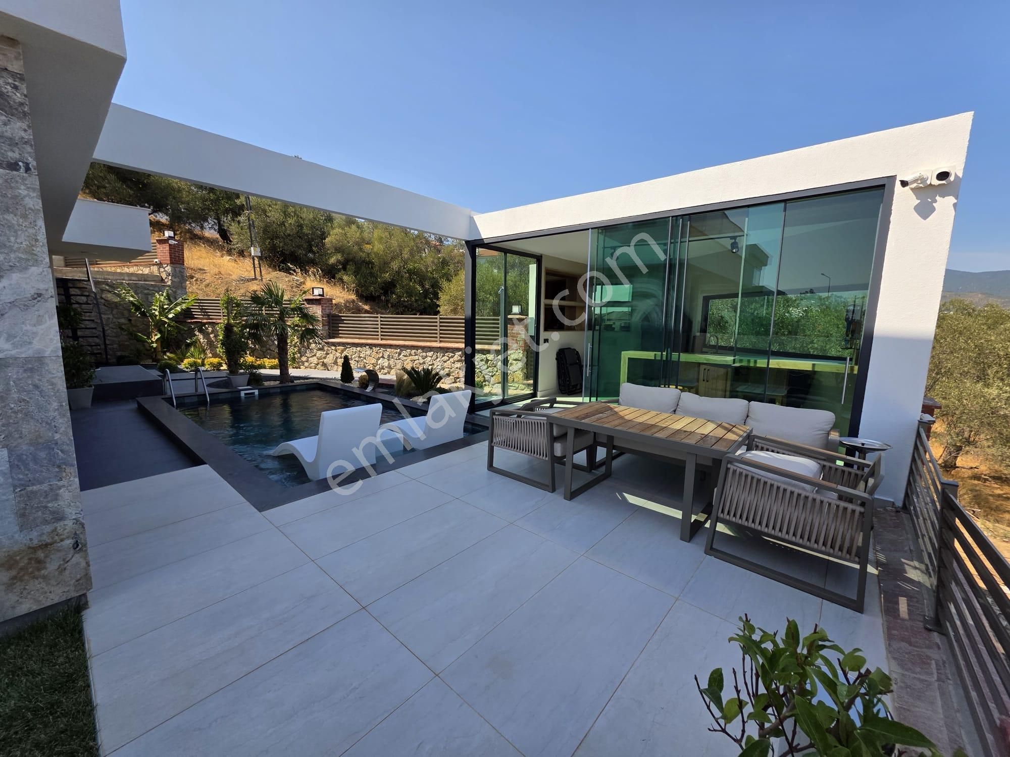 Sadece Bir Ev Değil Lüksü Ve Konforu Bir Arada Sunan 4+1 Villa!! - Görsel 2