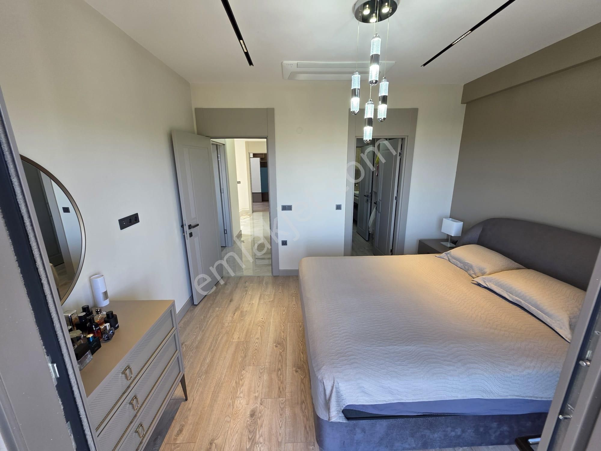 Sadece Bir Ev Değil Lüksü Ve Konforu Bir Arada Sunan 4+1 Villa!! - Görsel 27