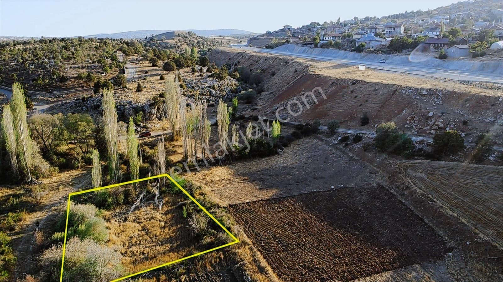 Anayol Kenarı Hesaplı Bahçe, Yaz Kış Gidilir Mete Mermer'den - Görsel 5