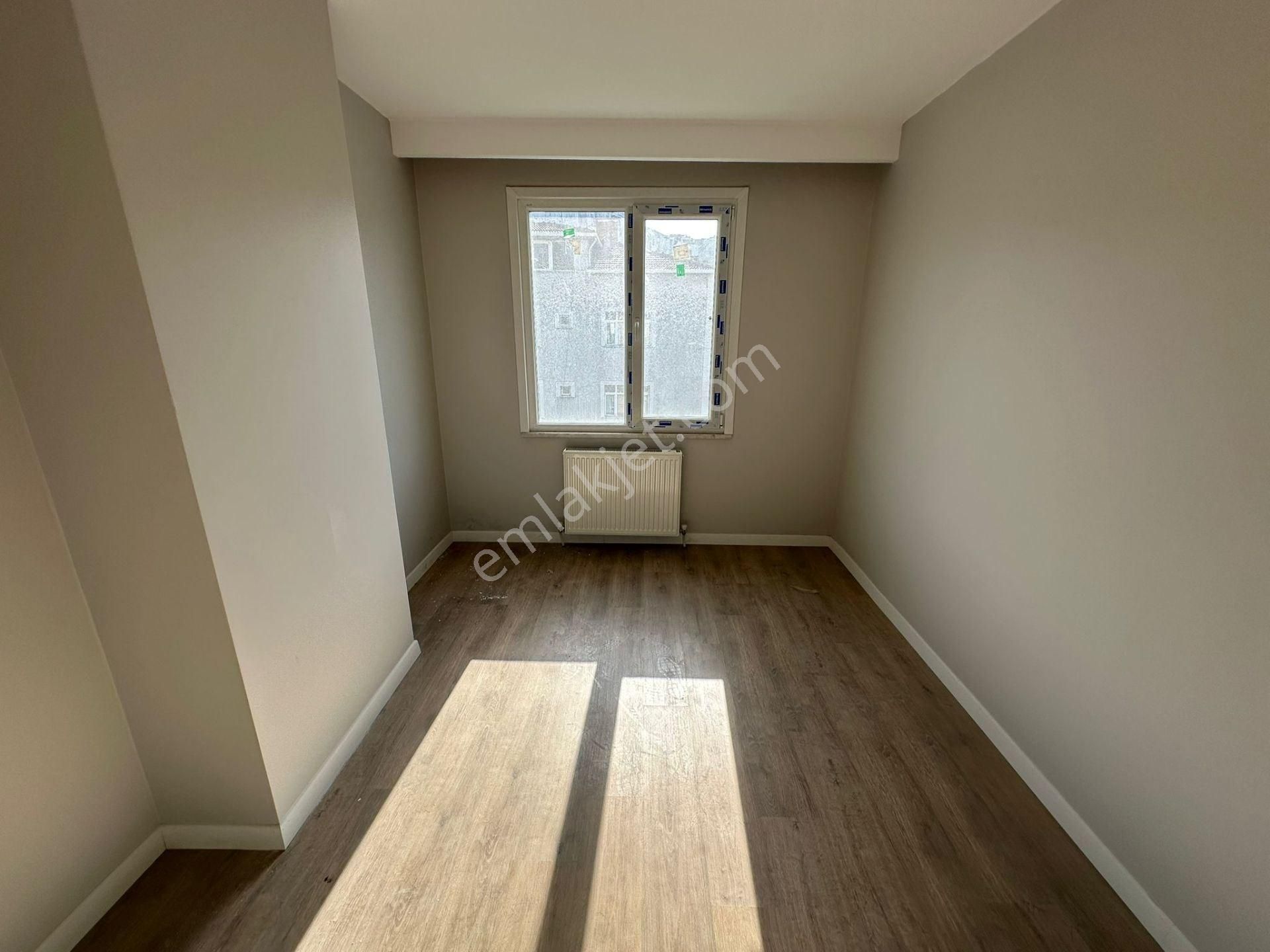 Beylikdüzü Yakuplu'da 4+2 Dublex Lüks Daire - Görsel 10