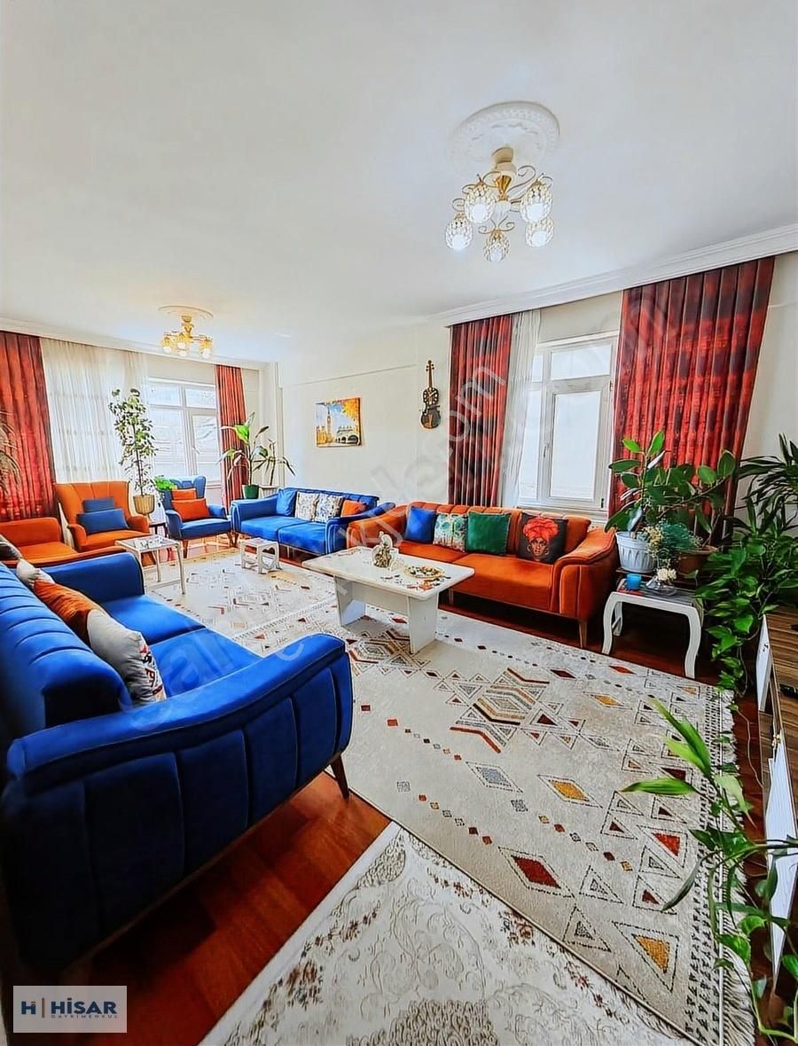 Asansörlü- Arakat- Eşyalı-kırediye Uygun-3+1-125 M2 Net