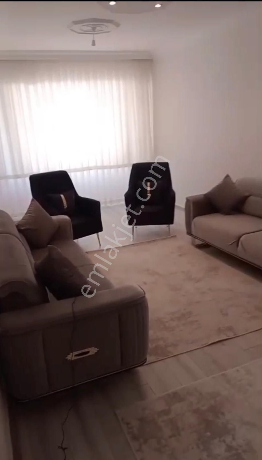 Ataşehir Mahallesinde Satılık Daire