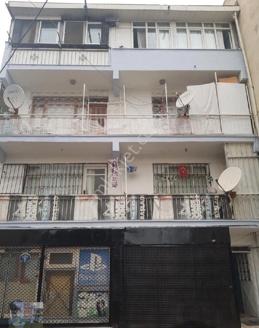 Bayraklı Yamanlar Mah.de Kiralık 2+1 Daire Kanıt Emlaktan