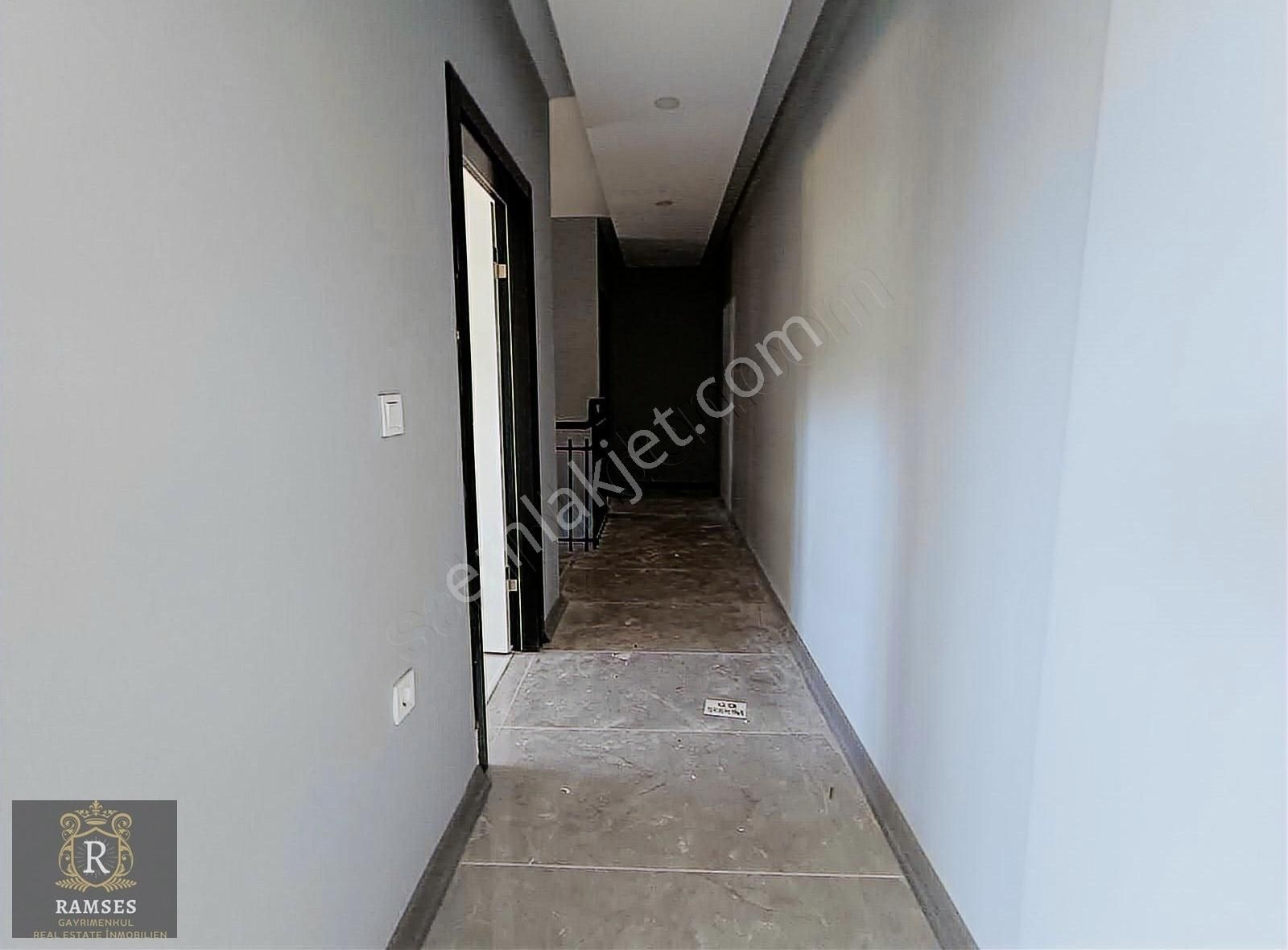 Gültepede Ticaret Sanayinin Arkasında 3+1 Dublexs - Görsel 4