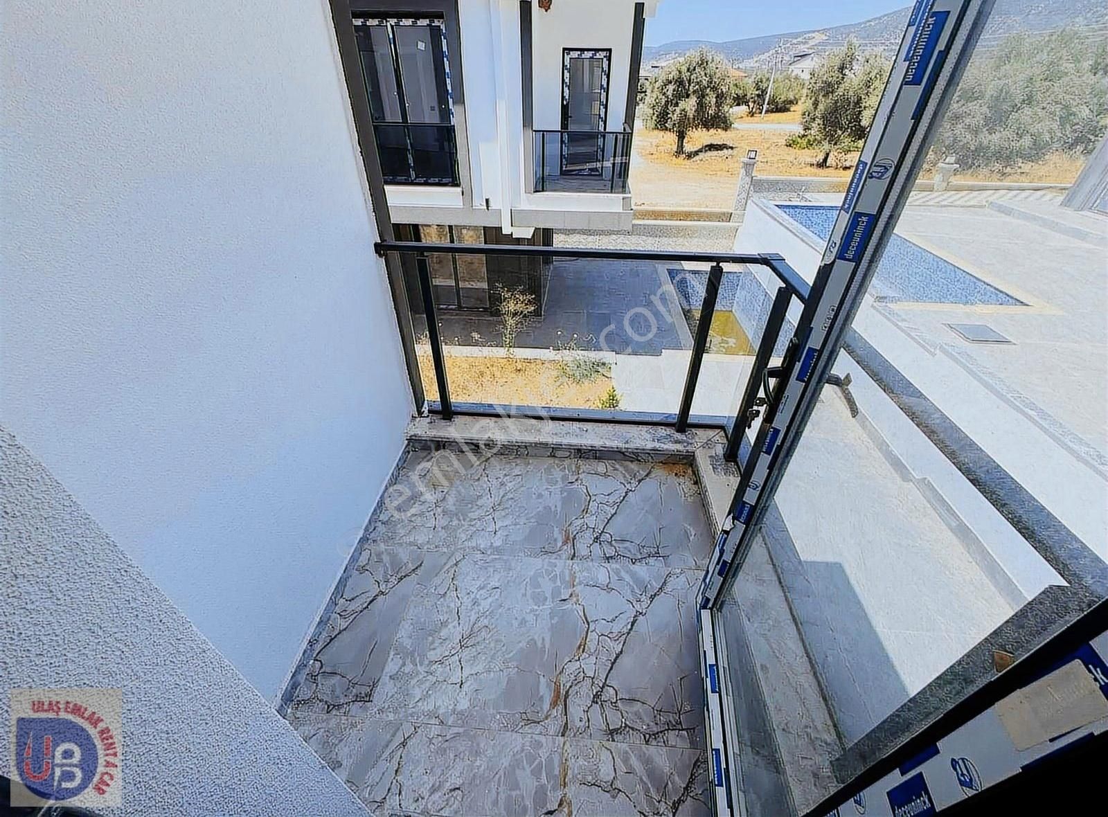 Didim Akbük'te 3 + 1 Havuzlu Uygun Fiyatlı Villa - Görsel 4