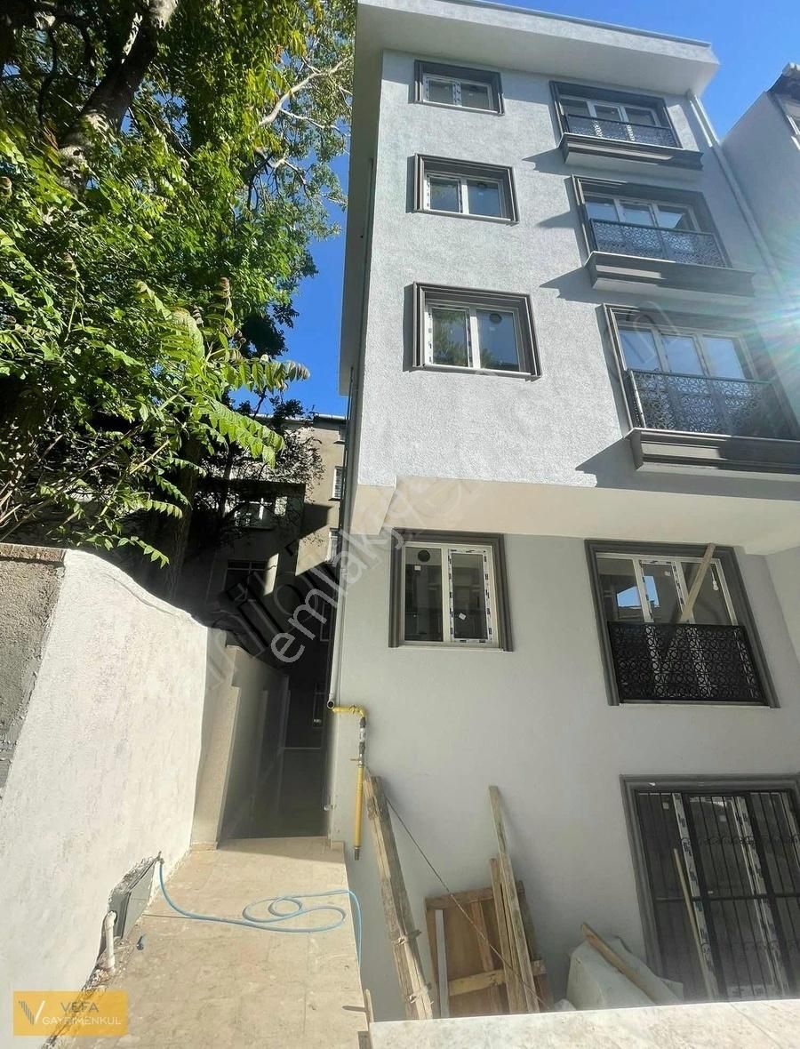 'vefa Gayrimenkul' Cumhuriyet Mah. Arakat 2+1 Kiralık Daire