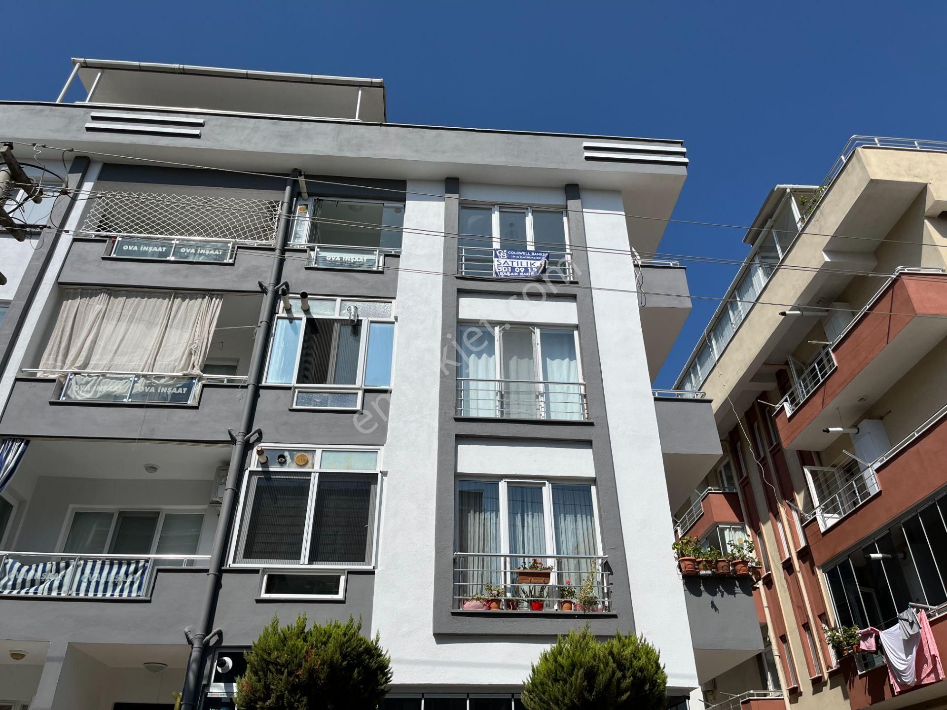 Çanakkale Merkez Barbaros Mahallesinde Satılık 2+1