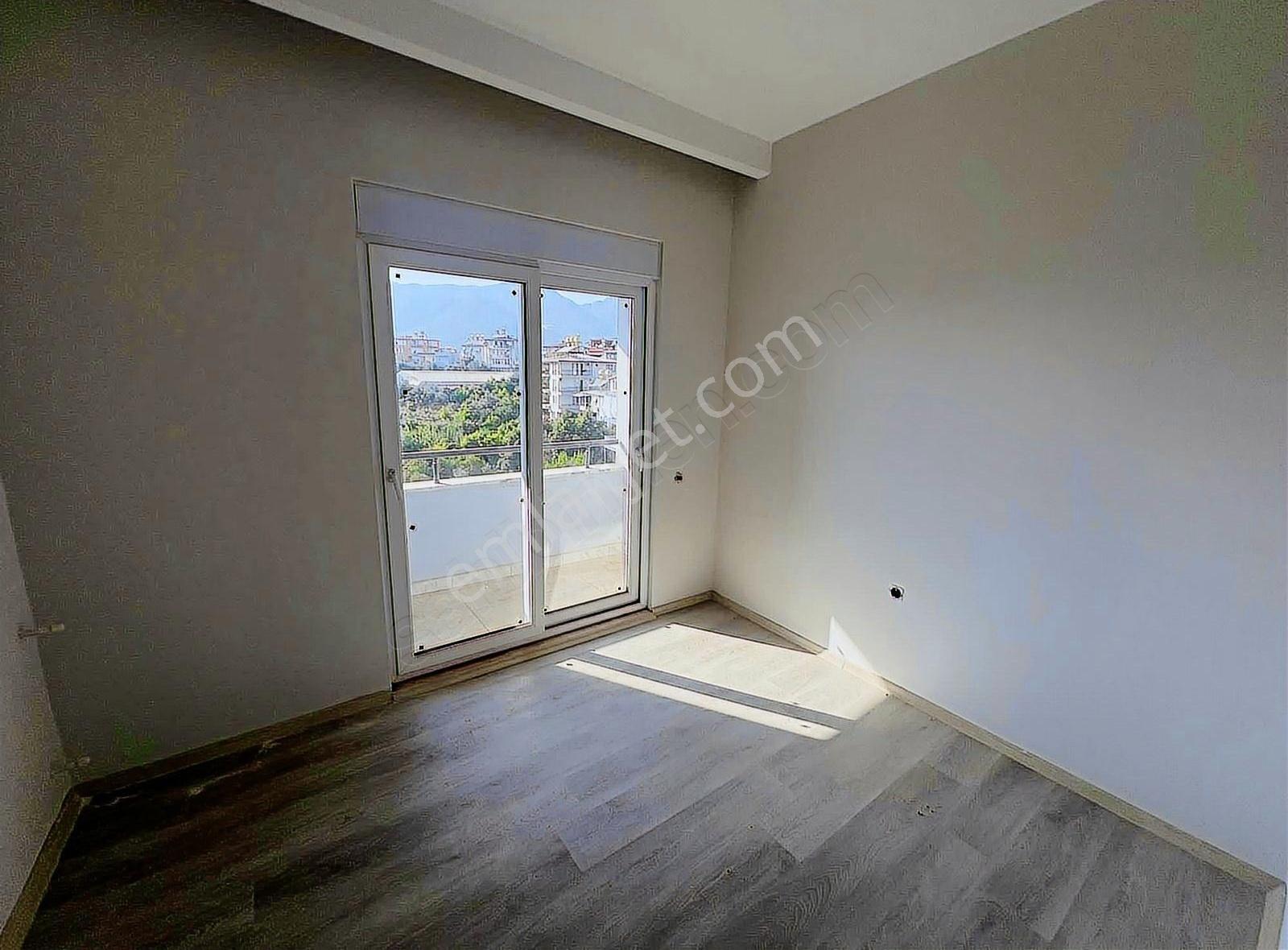 Kızılcaşehir Mah Satılık 4+1 Ayrı Mutfak Dubleks Daire 185m2 - Görsel 16