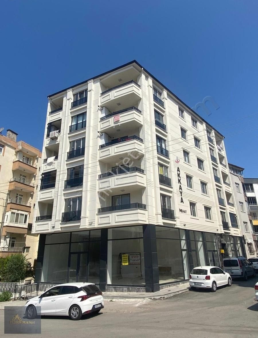 Yıldırım Emlak'tan İshaklı Mahallesi Satılık Daire (90m²)