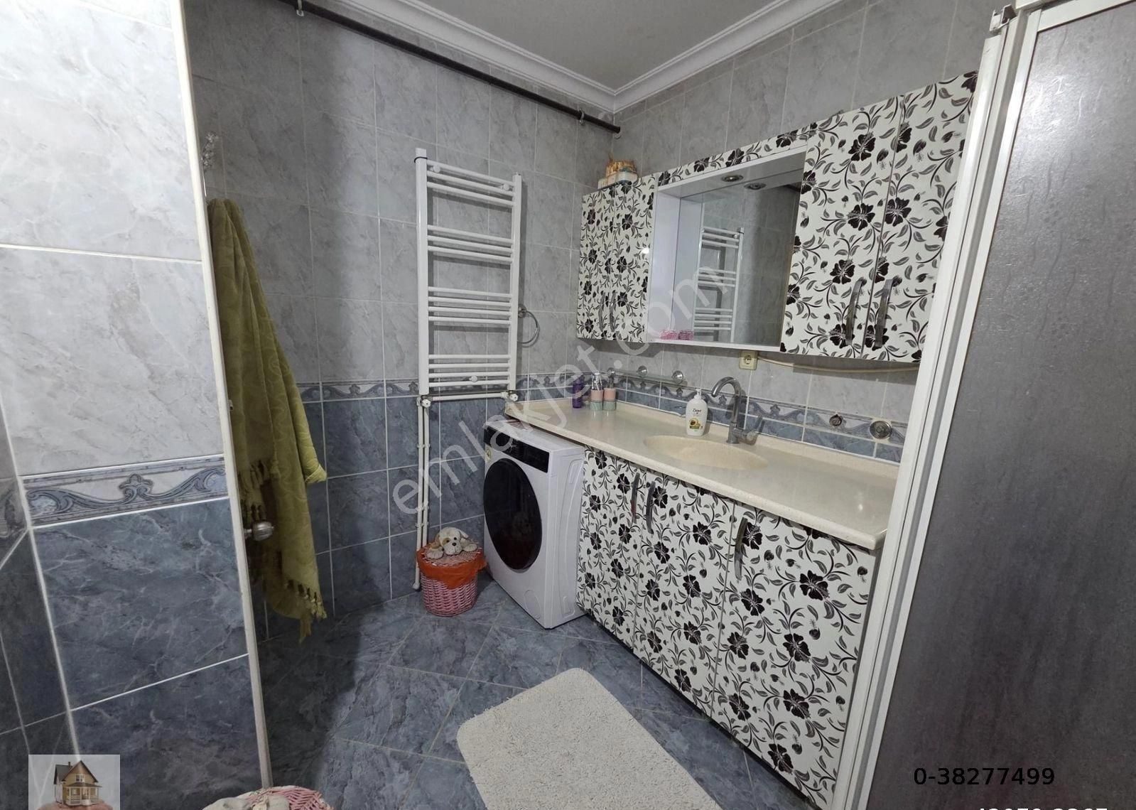 Üçyol Metro Yanı İki Teraslı Bakımlı Satılık Daire - Görsel 17