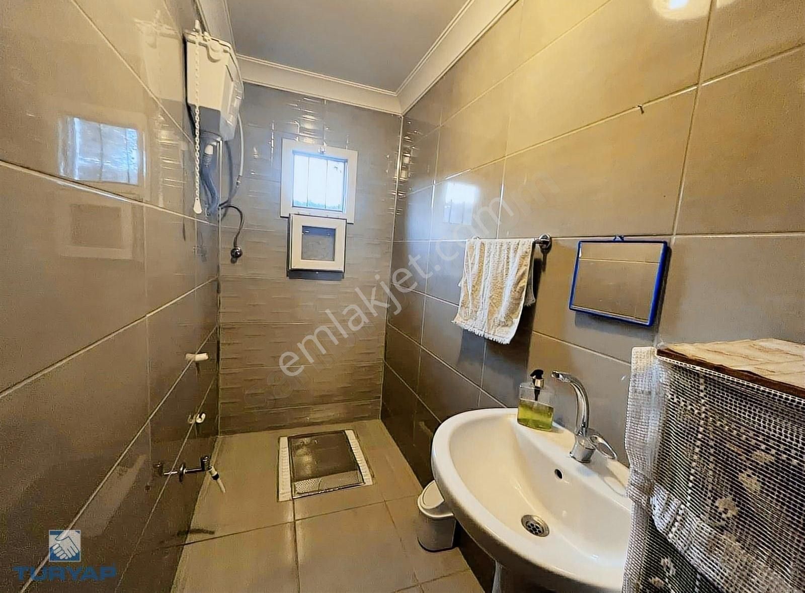 Torbalı Karakızlar Mah 3405m2 Evi Olan Müstakil Parsel Arazi - Görsel 13