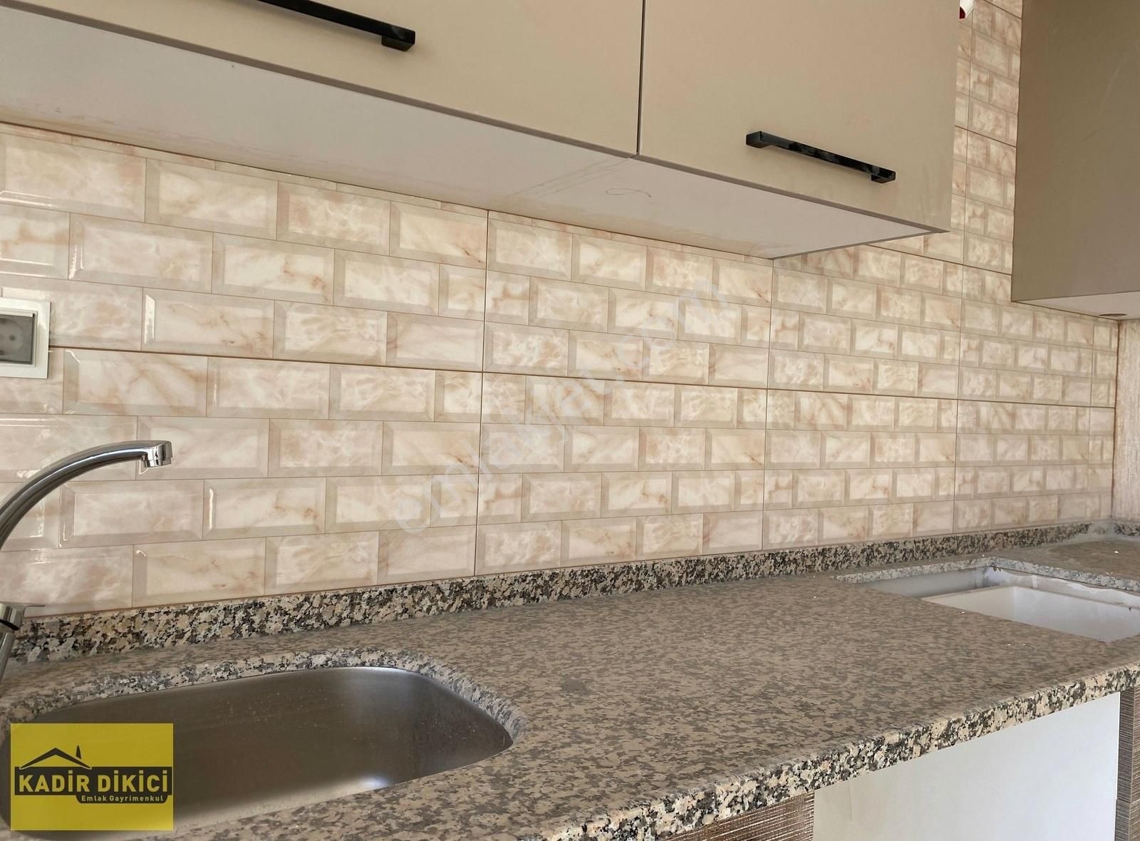 Kadir Dikici'den Ömer Halisdemir Cad Kiralık 4+1 Daire - Görsel 14