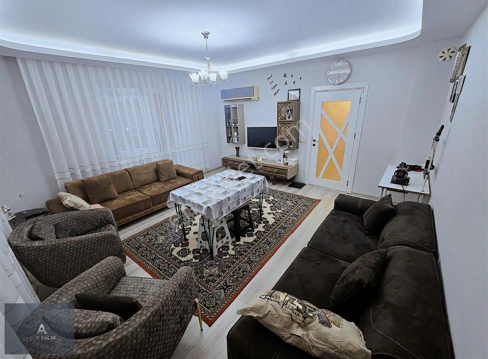 Göçerler Mh.de 110m2 Geniş 2+1 Asansörlü Ara Kat Satılık Daire