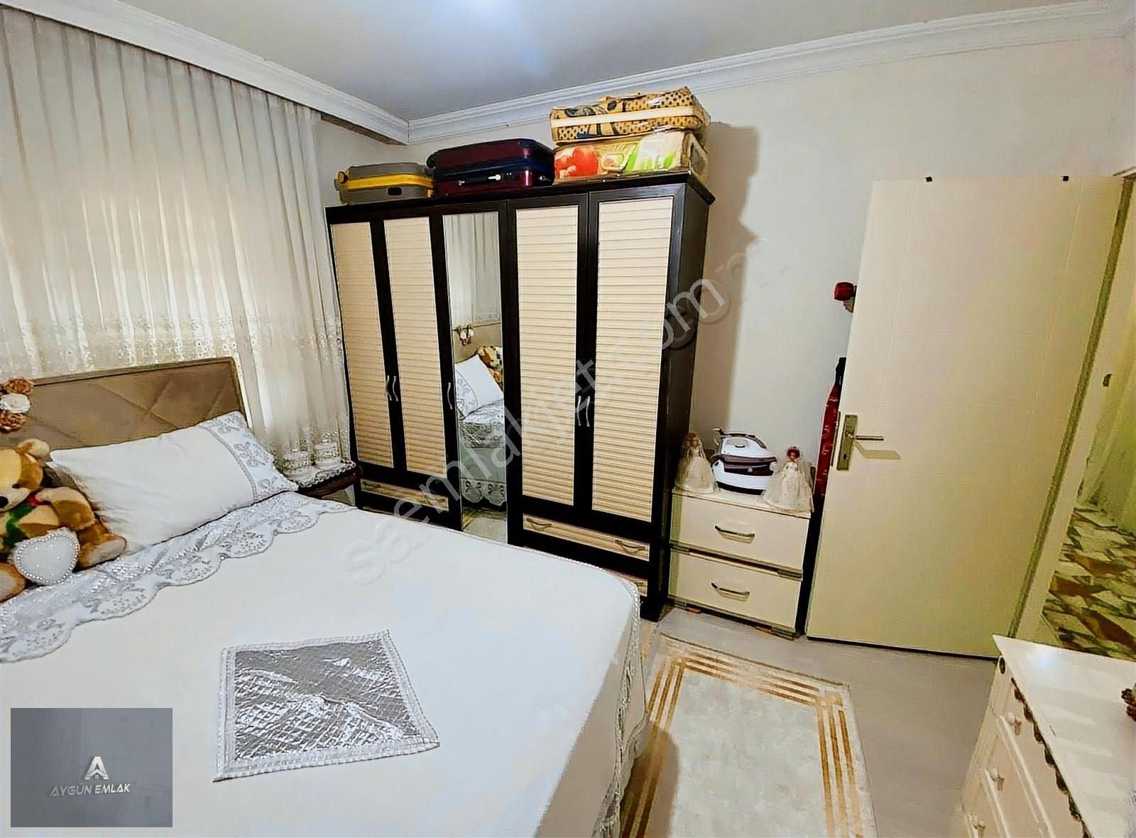Erenköy Mahallesin De 2+1 Ayrı Mutfaklı Yüksek Giriş
