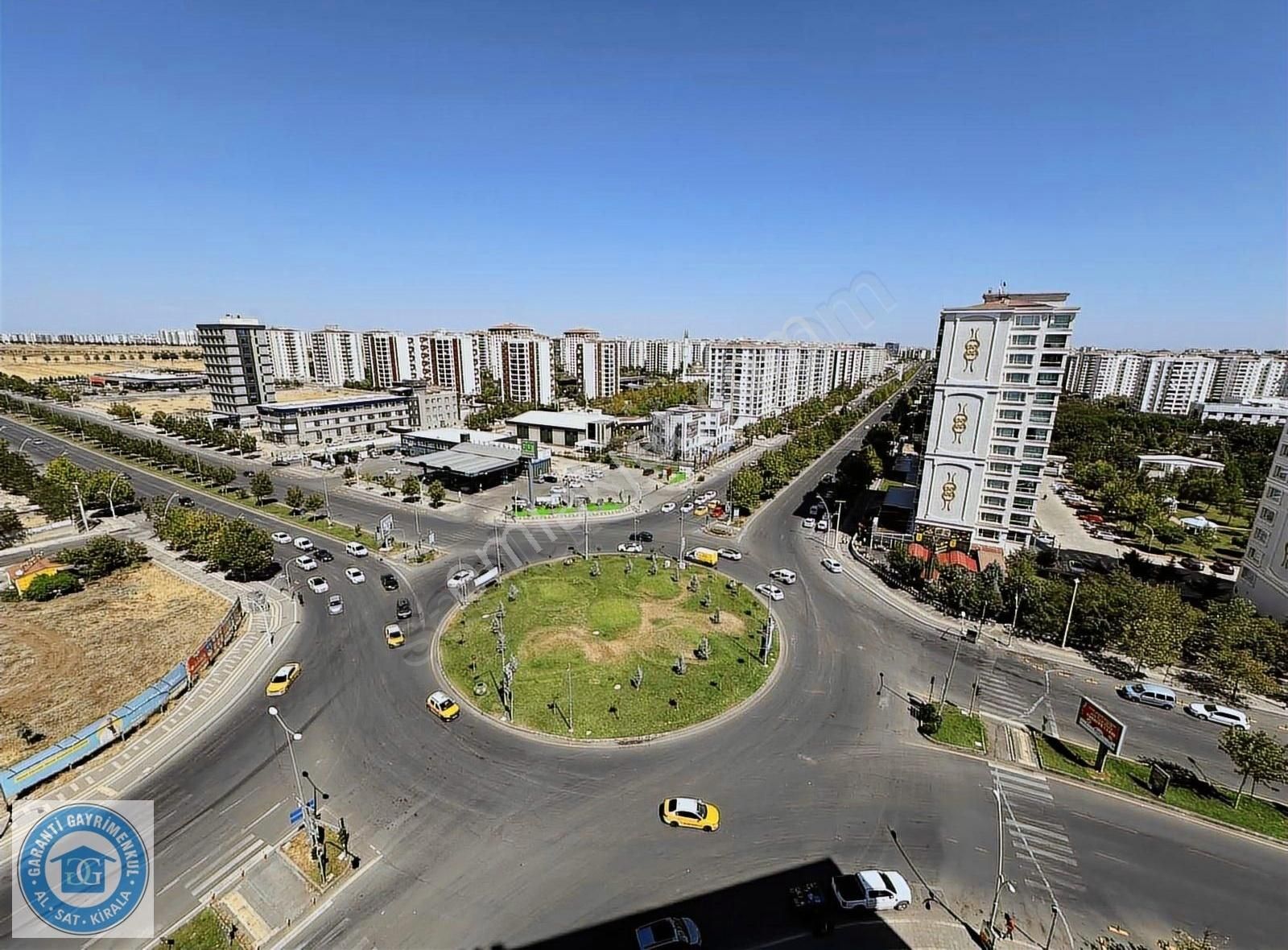 Baran Yapı Şehri Emin 2 Sitesinde Satılık 4+1 Daire