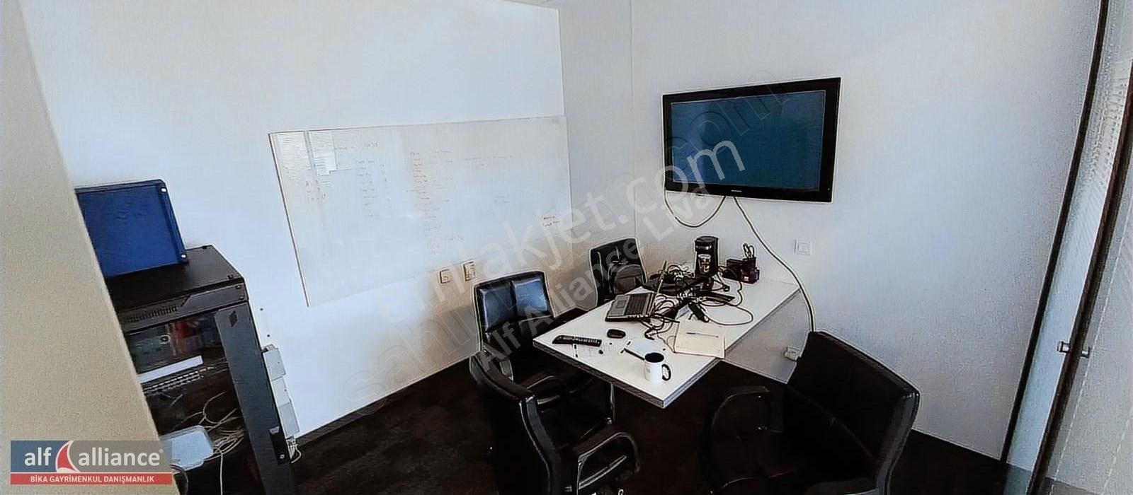 My Offıce 212'de 246m² 3'lü Birleşik Ofis (15 Otopark+27m²depo) - Görsel 3