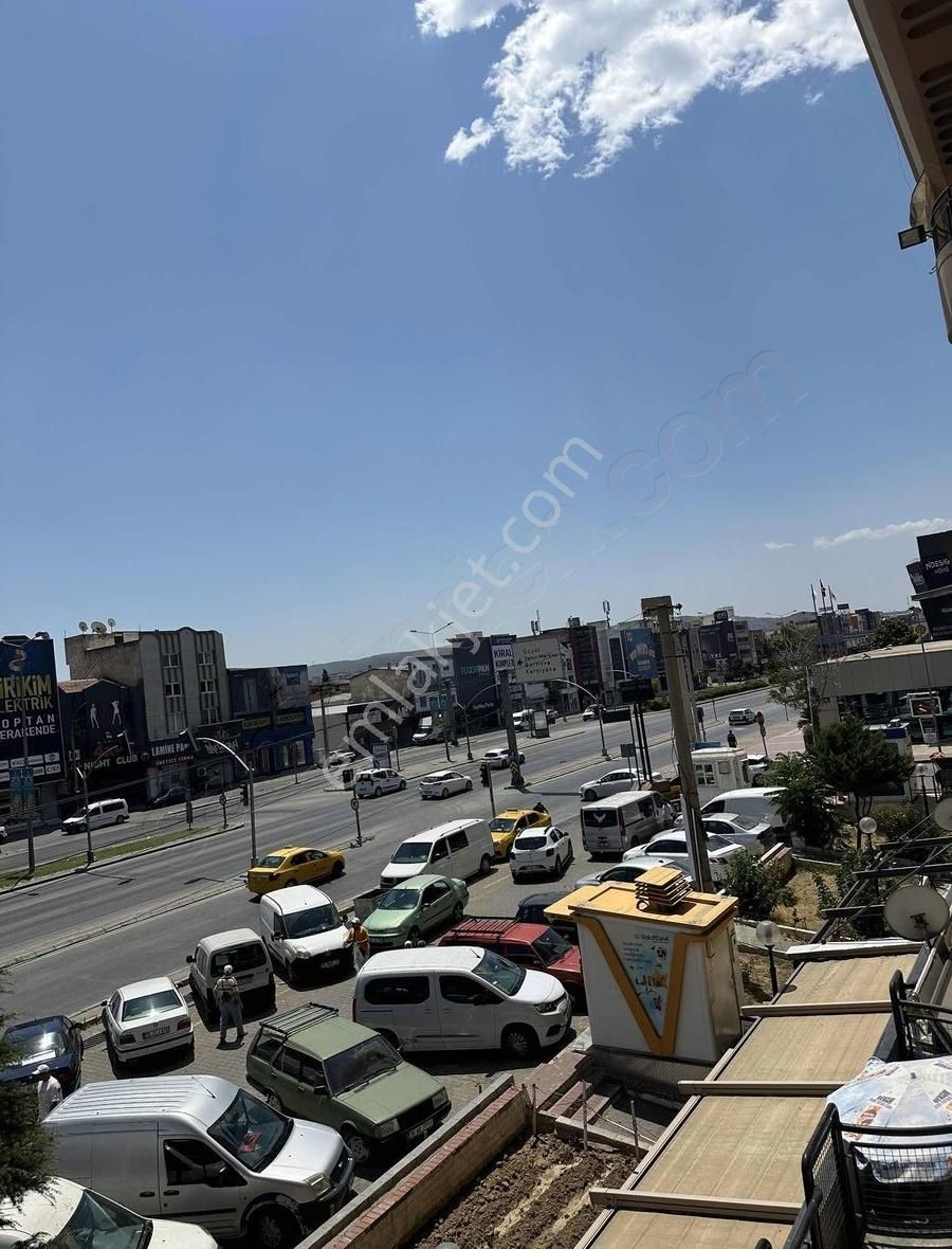 Tabela Değeri Yüksek Yeşillik Caddesinde Kiralık Dükkan - Görsel 3