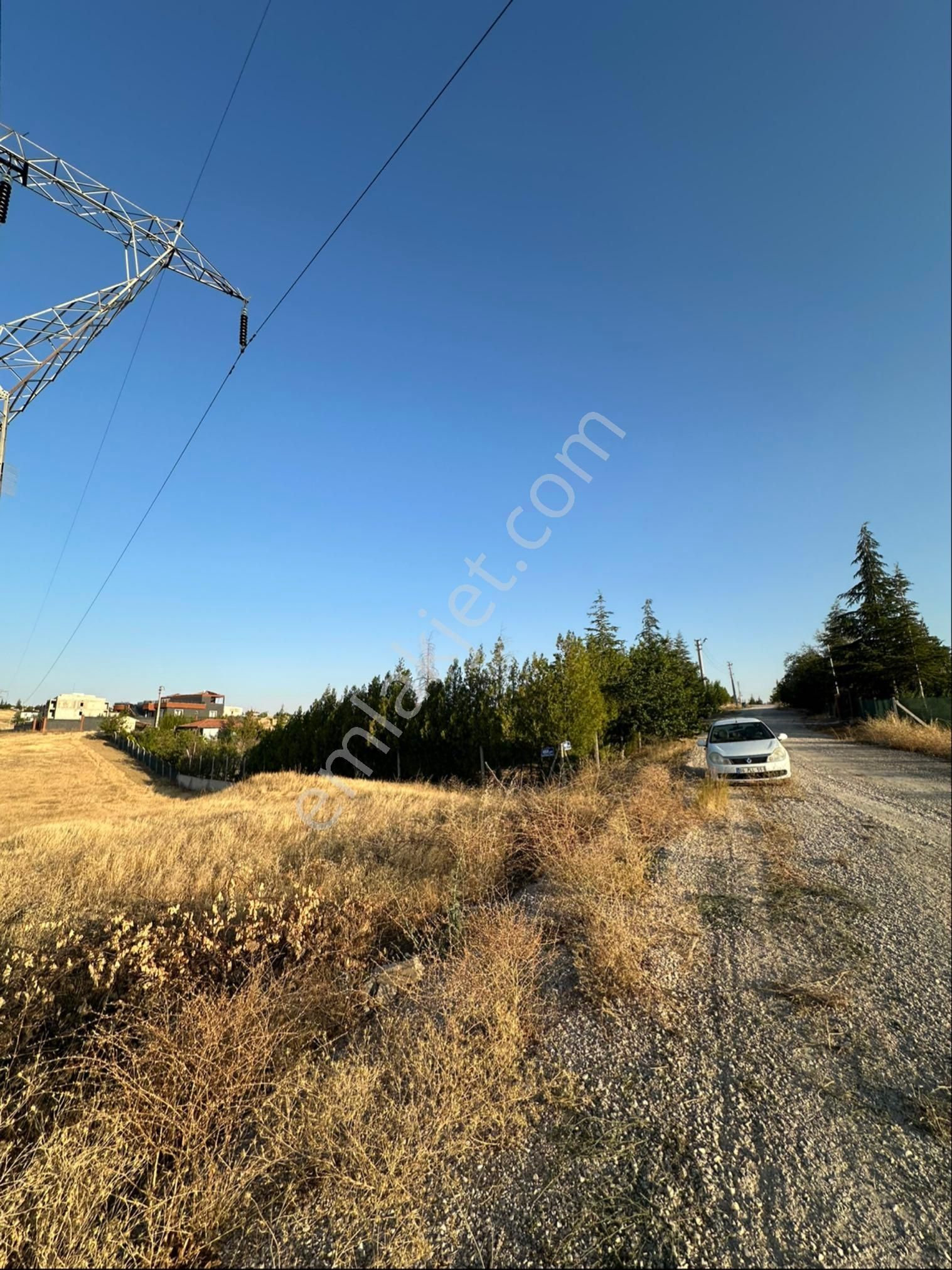 Toprak Emlak’tan Şentepe Bağ Evlerinde Satılık 1500 M2 Köşe Başı Arsa