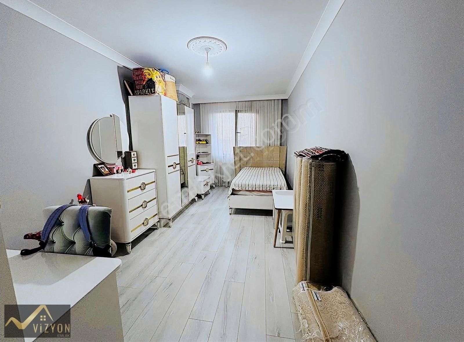 Vizyon Emlak'tan 3+1 Emsalsiz 140 M2 Ara Kat Asansör K.otopark - Görsel 11