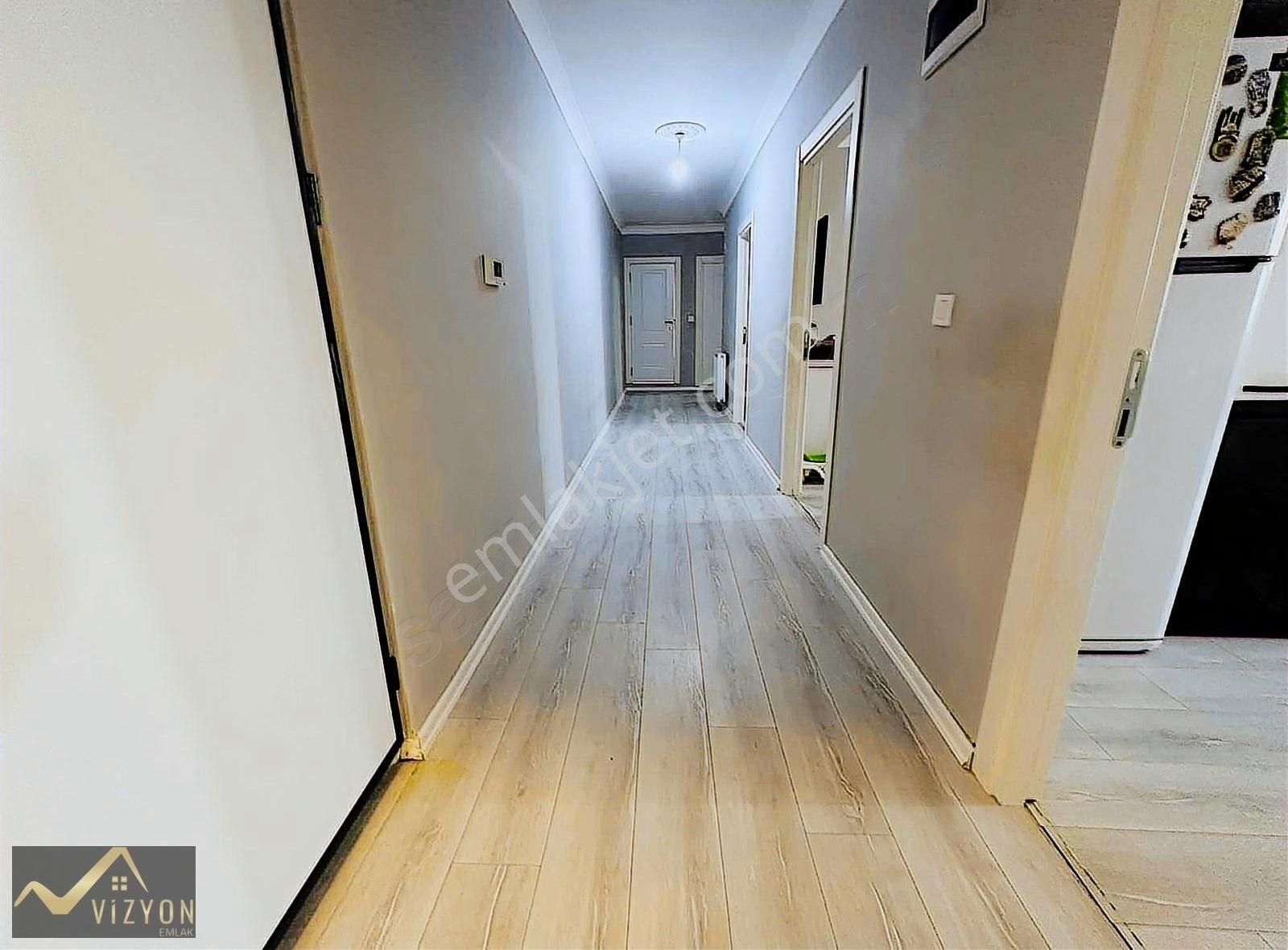 Vizyon Emlak'tan 3+1 Emsalsiz 140 M2 Ara Kat Asansör K.otopark - Görsel 5