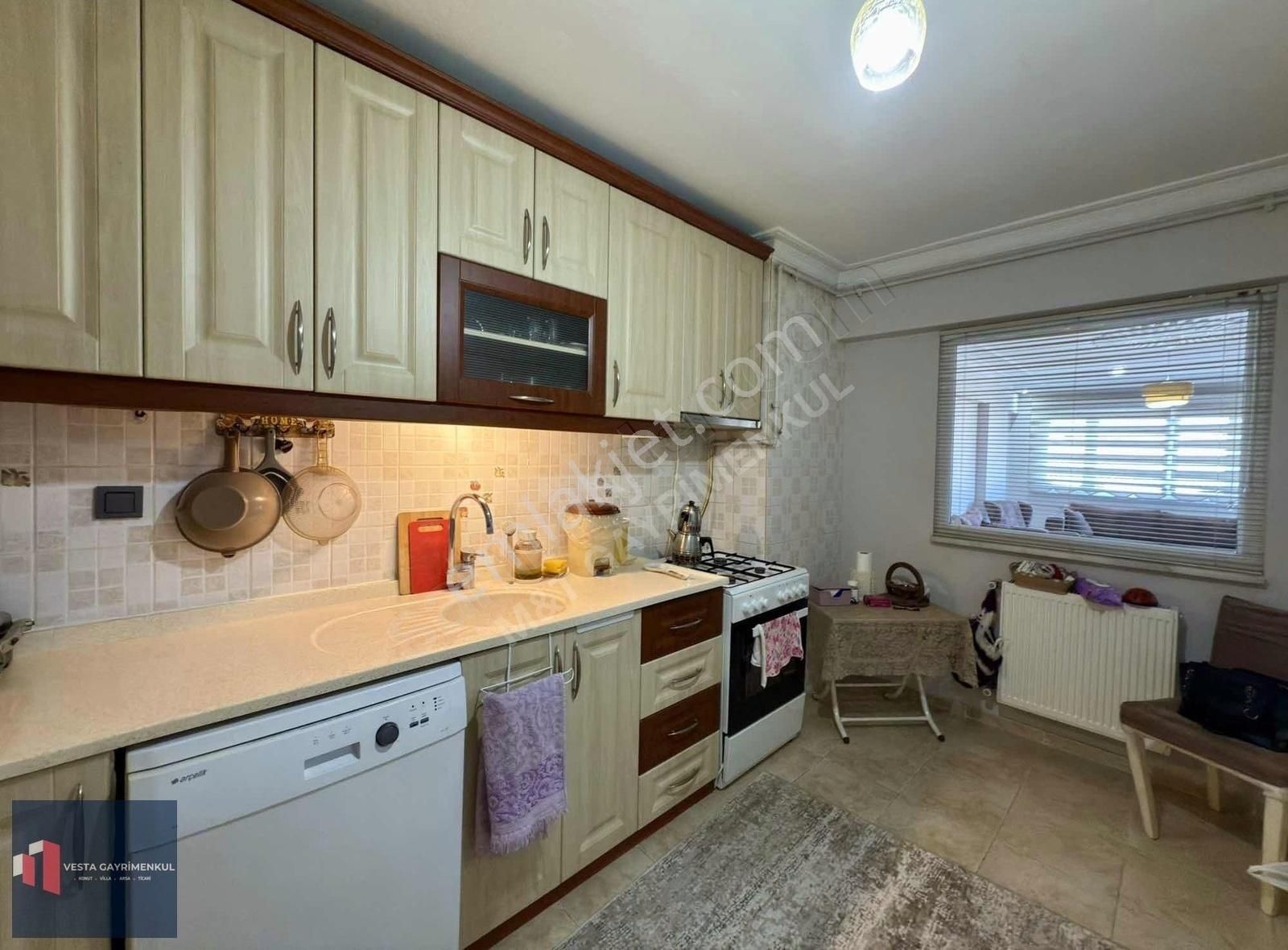 Reno Fabrikası Karşısında Asansörlü 2+1 130 M2 Satılık Daire - Görsel 13