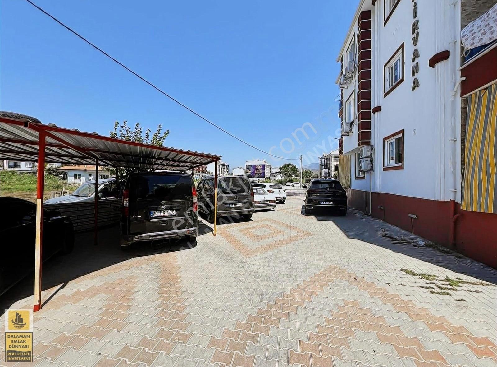 Dalaman Emlak Dünyasından Satılık Ayrı Mutfak 3+1 Daire