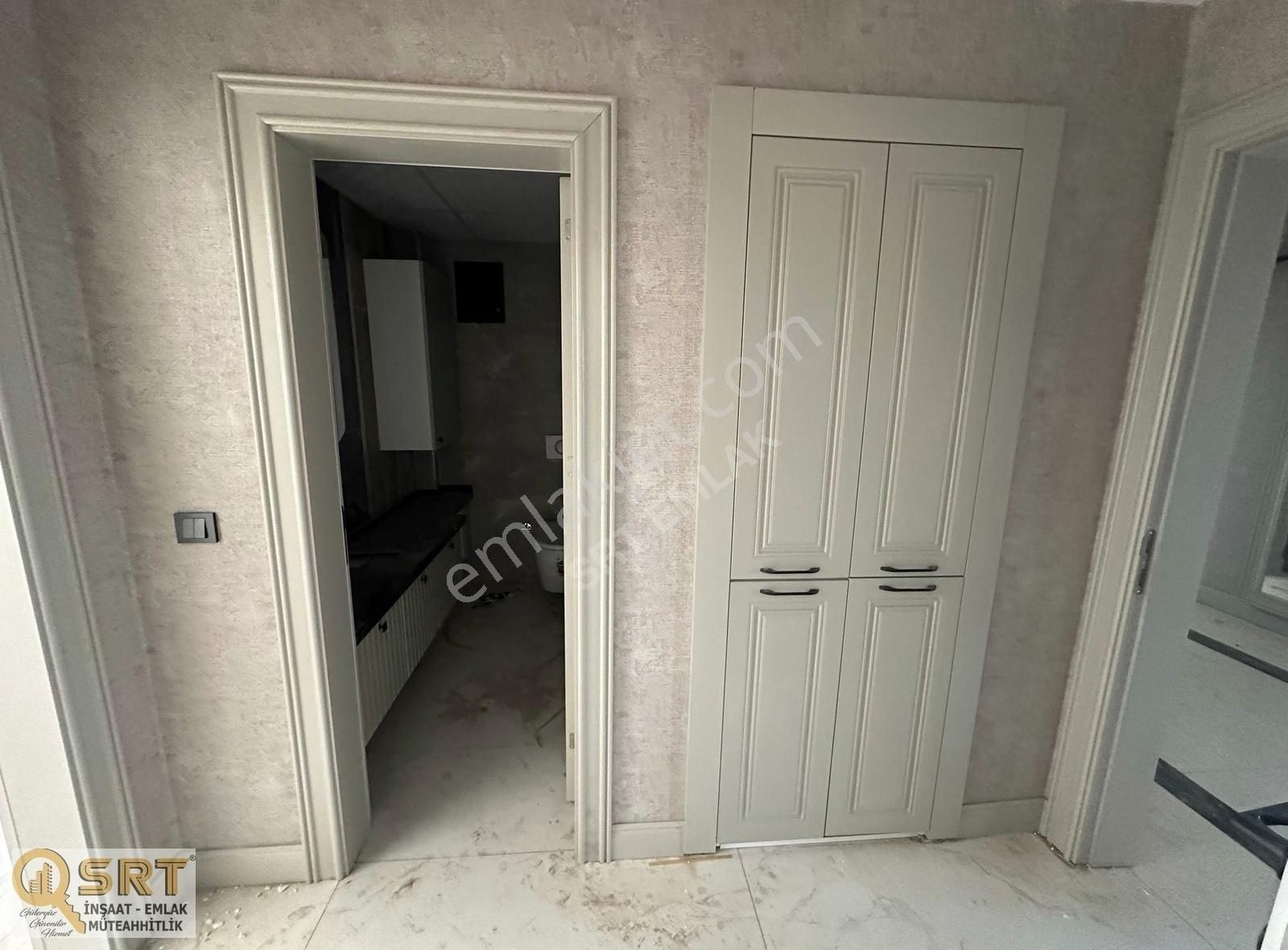 Ahmet Özcan Caddesi Zafer Ortaokulu Karşısı Satılık 3+1 - Görsel 4