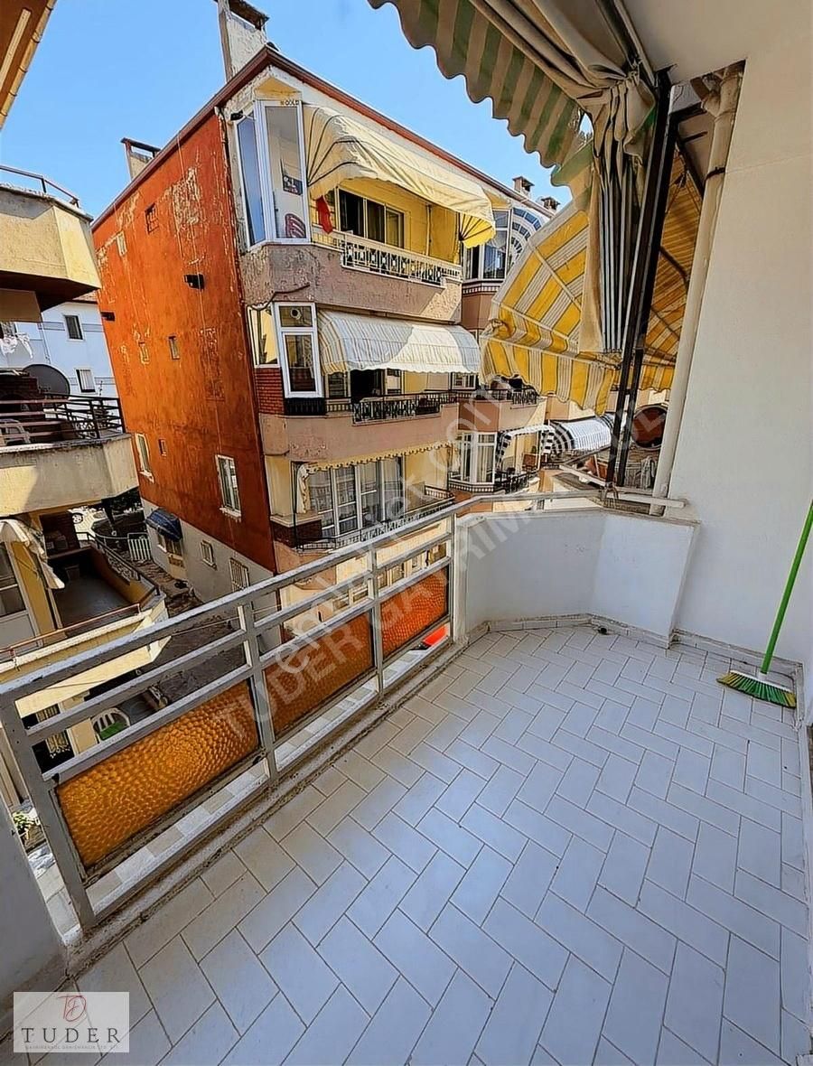 Satılık Daire Denize 120 Mt Mesafede Kısmi Deniz Manzaralı - Görsel 2
