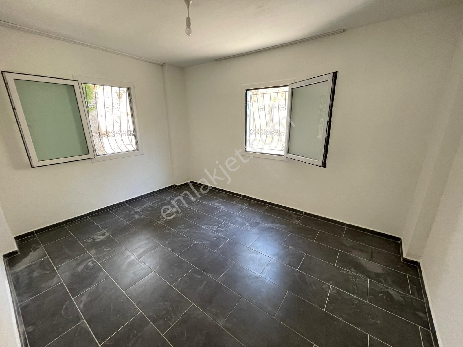 Favori'den 2+1 Bahçe Katı Düz Giriş Ferah Daire - Görsel 14