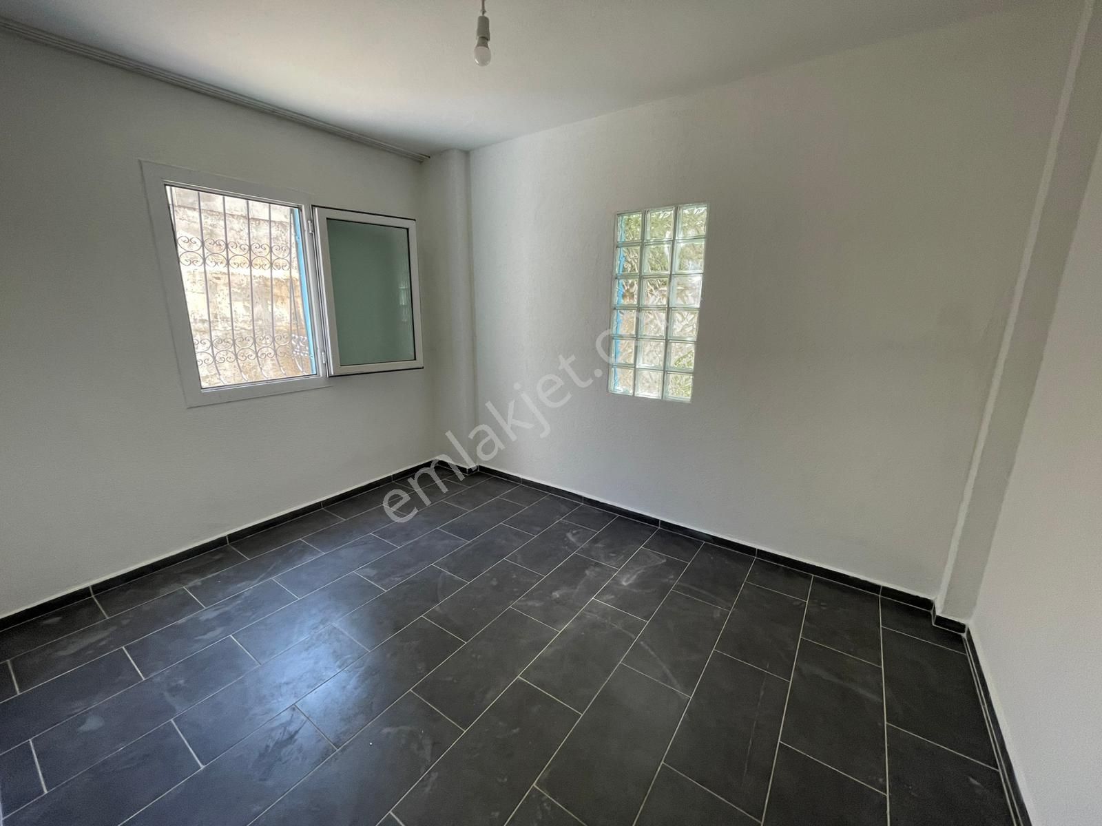 Favori'den 2+1 Bahçe Katı Düz Giriş Ferah Daire - Görsel 10