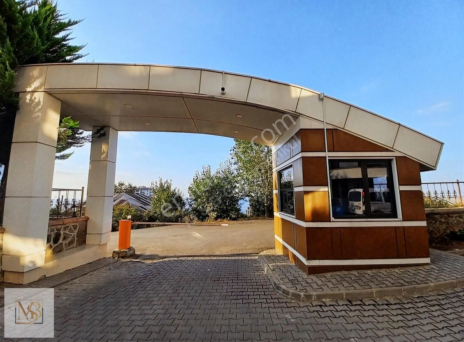 Msb Gayrimenkul'den Söğütlüde Deniz Manzaralı 3+1 Kiralık Daire