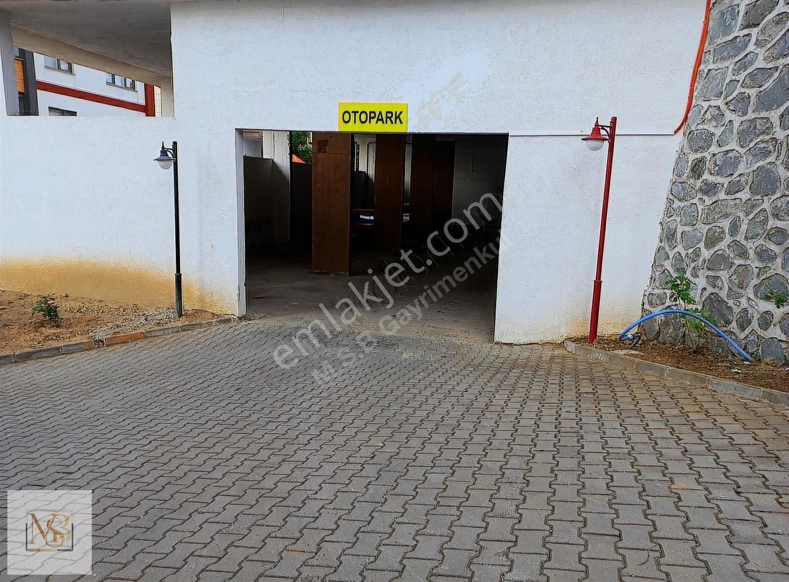 Msb Gayrimenkul'den Galanima Evlerinde Kiralık 3+1 Daire