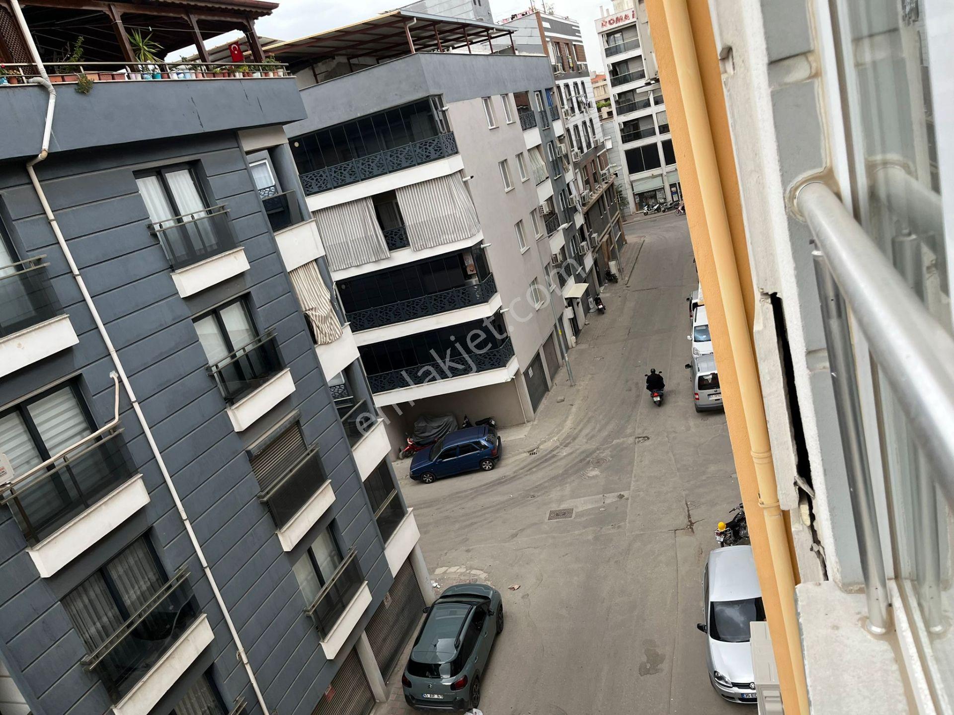Kocaçeşme Mahallesi Acısu Caddesi Üzeri Satılık 2+1 Daire Dubleks - Görsel 14
