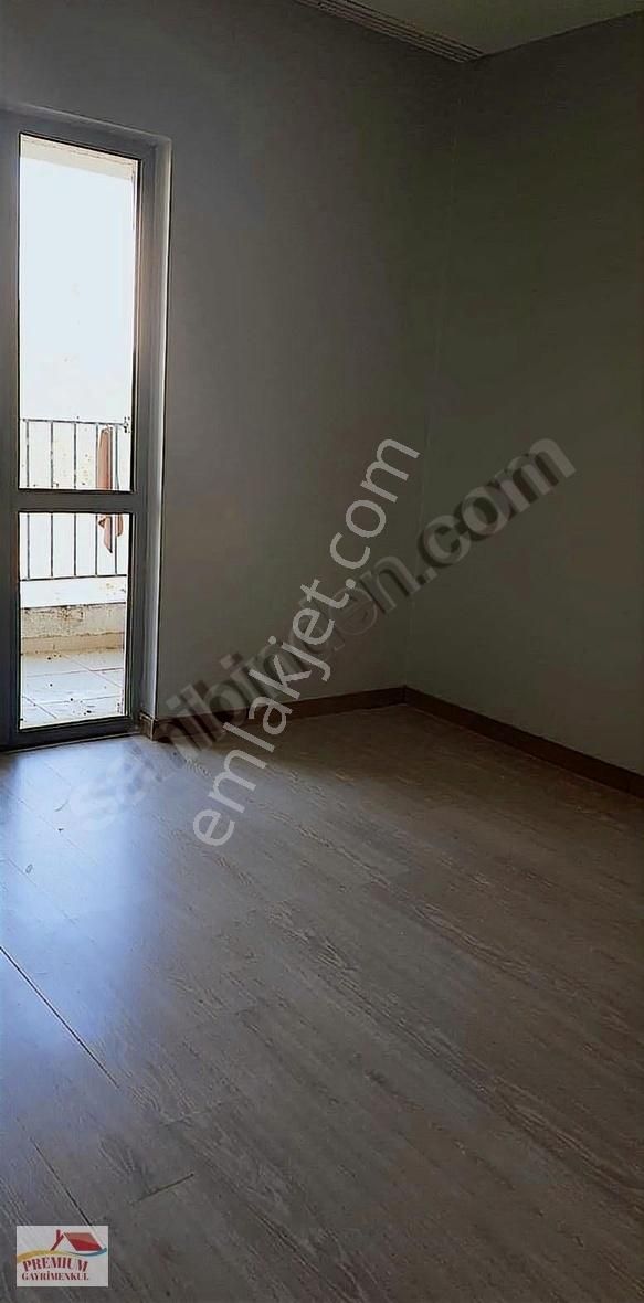 Kayaşehir 24. Bölge Satılık 2+1 S Tipi (tapulu-borçsuz) Daire