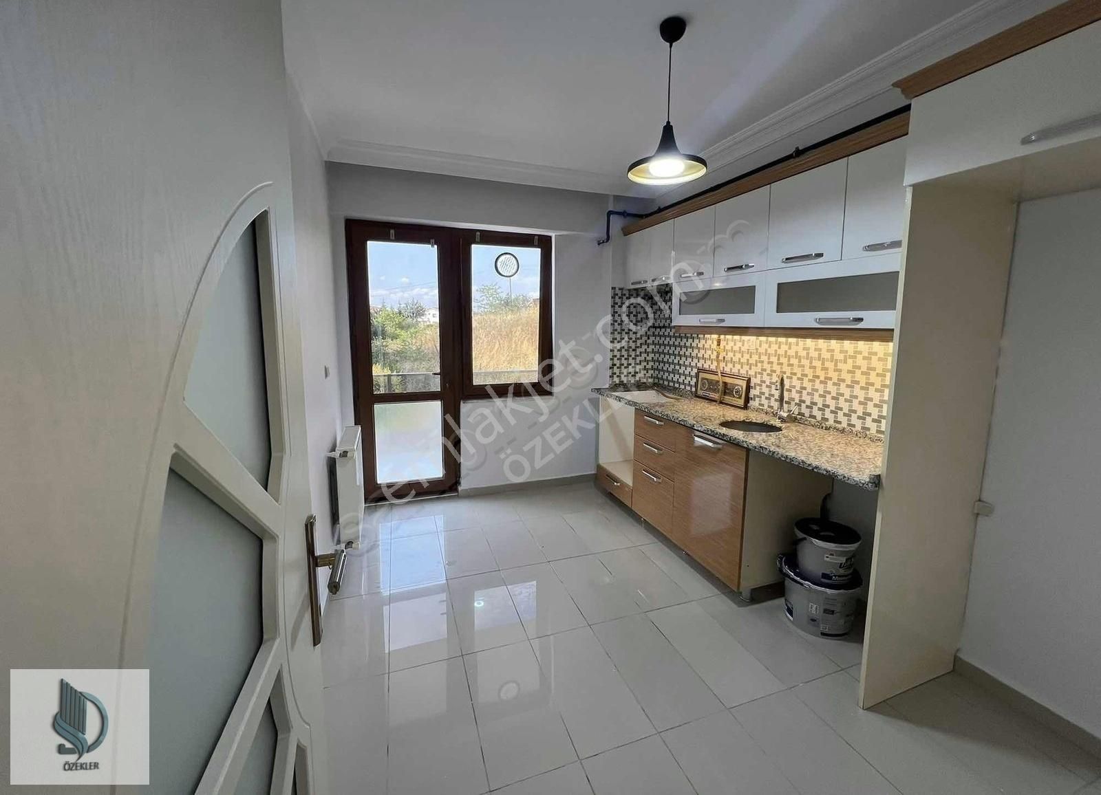 Çiftlikköy Mahallesi Kelebek Şehir Mh 3+1 Ara Kat Satılık Daire - Görsel 6