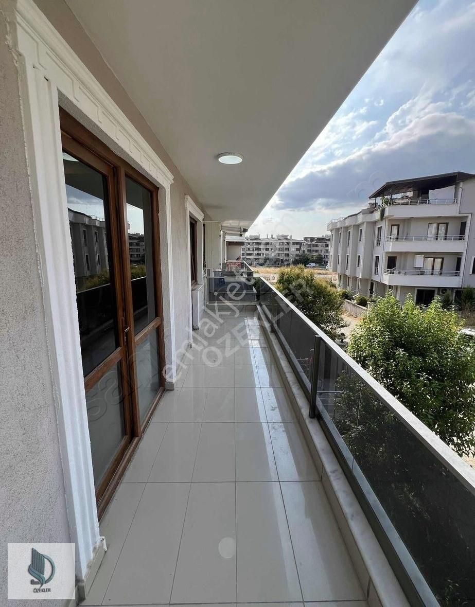 Çiftlikköy Mahallesi Kelebek Şehir Mh 3+1 Ara Kat Satılık Daire - Görsel 11