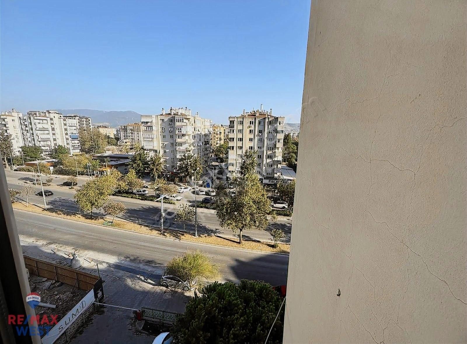 Bayraklı Manavkuyu Da 3+1 Satılık Daire - Görsel 4