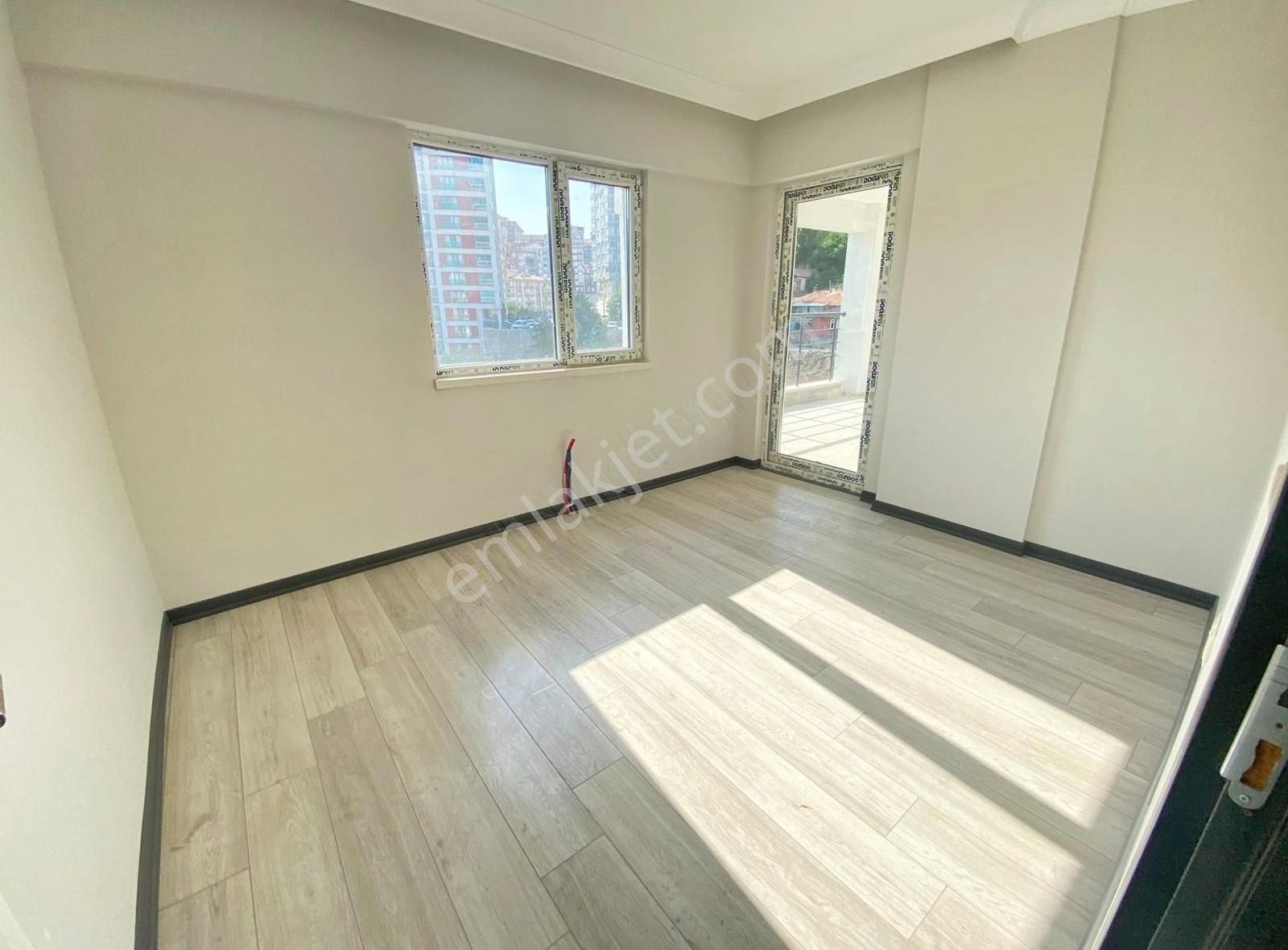 ⫷er-söz⫸cadde Üzeri Site İçerisinde Geniş Sıfır 3+1 Lüx Daire - Görsel 24