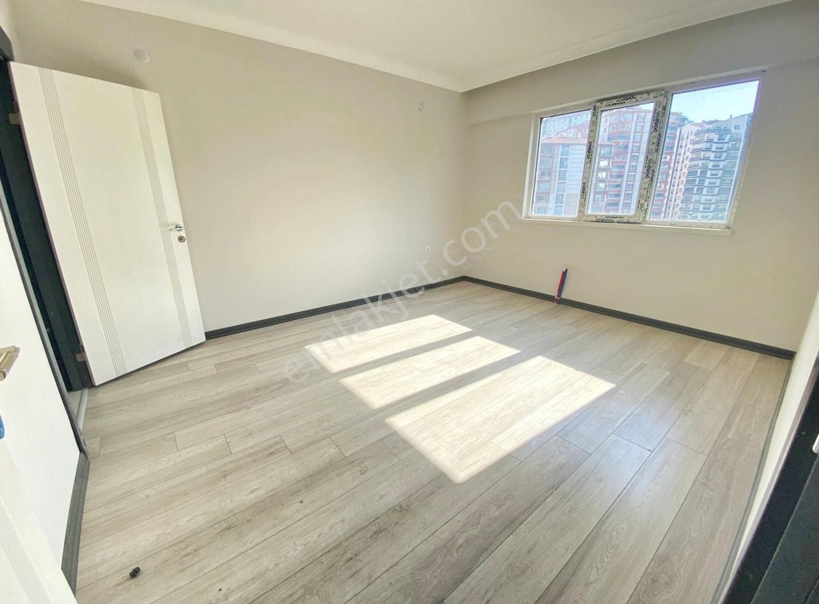 ⫷er-söz⫸cadde Üzeri Site İçerisinde Geniş Sıfır 3+1 Lüx Daire - Görsel 14