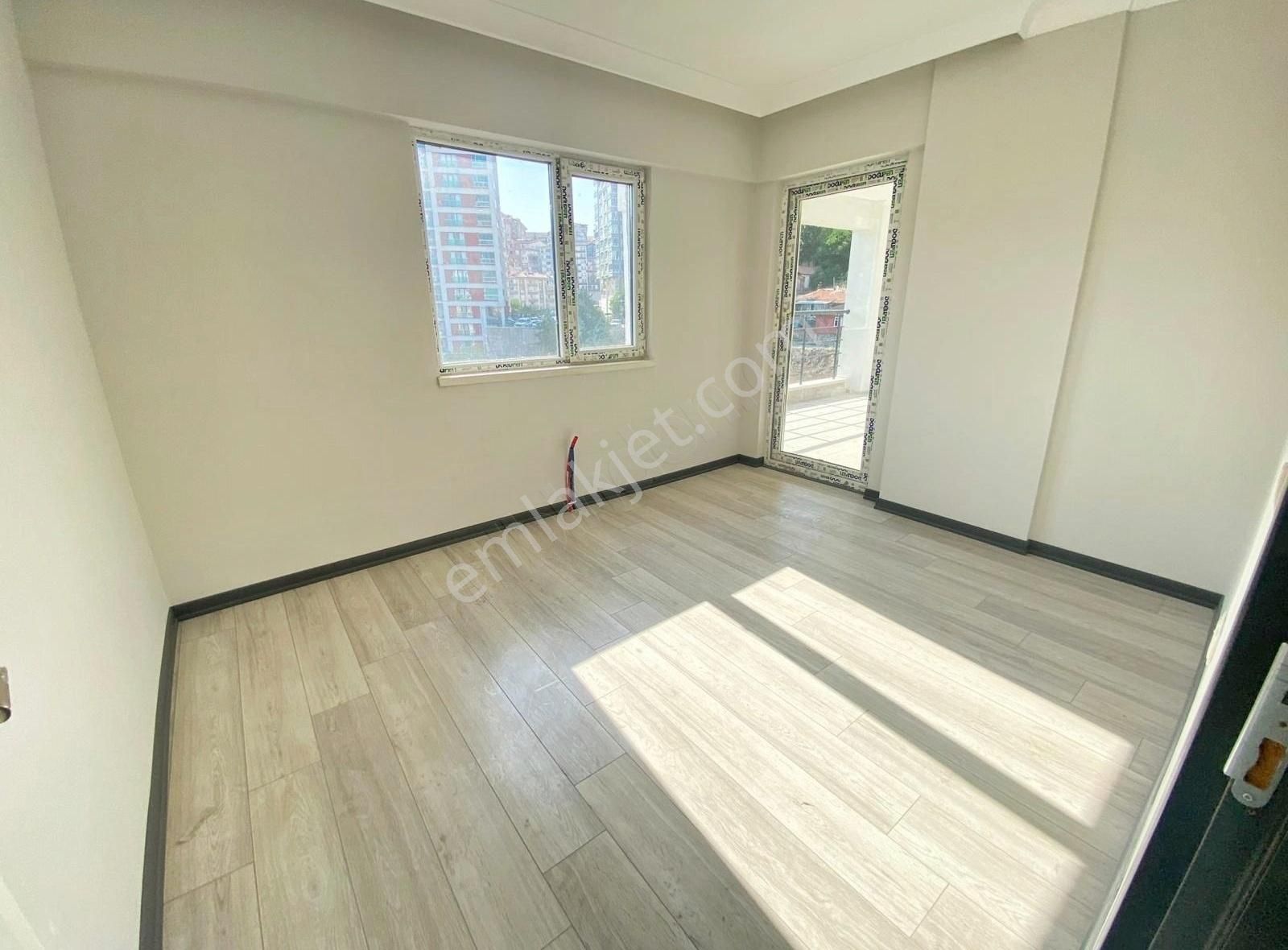 ⫷er-söz⫸cadde Üzeri Site İçerisinde Geniş Sıfır 3+1 Lüx Daire - Görsel 12