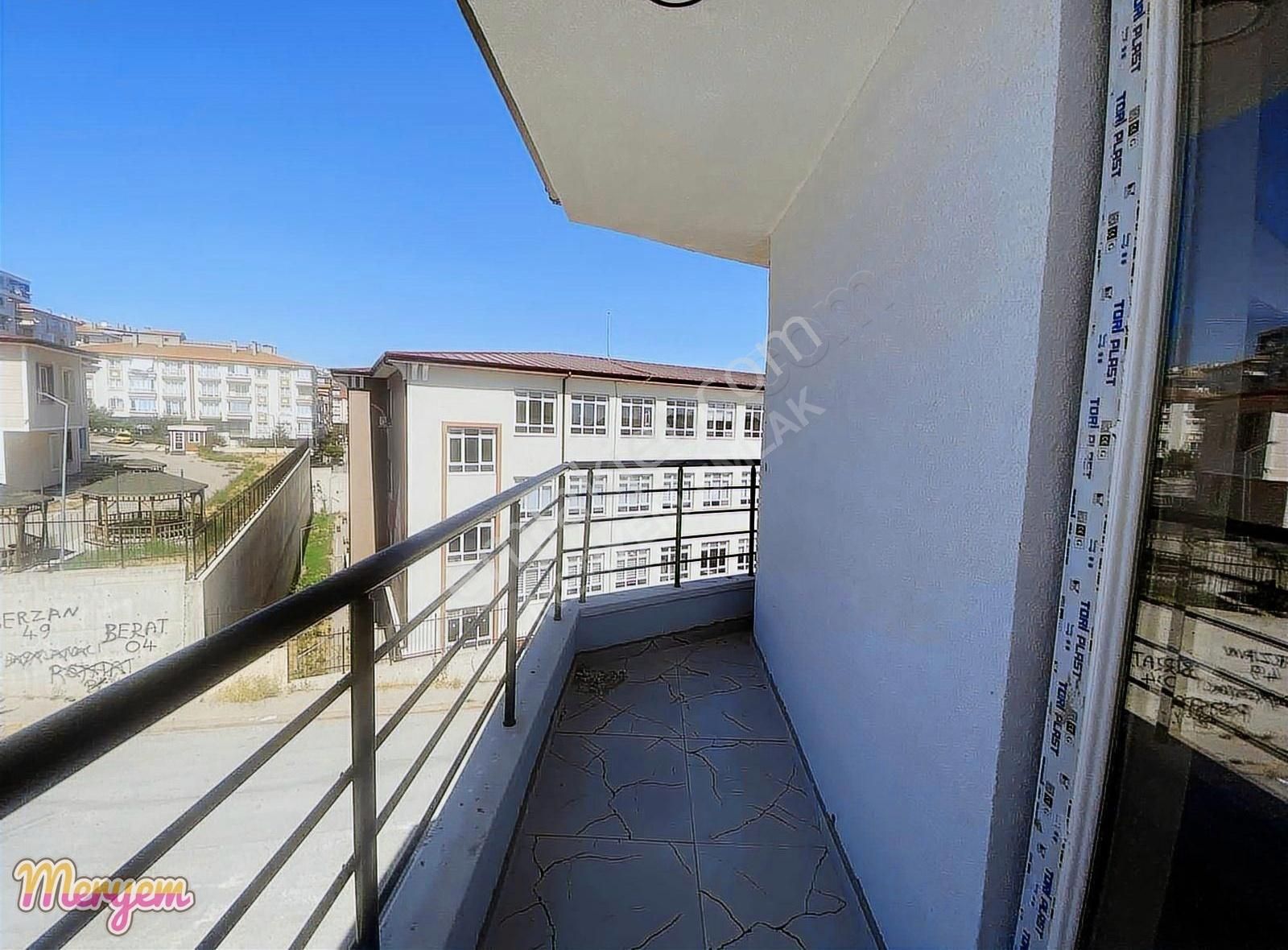 Battalgazide Okul Yanı 3+1 En Üst Kat Satılık Daire - Görsel 6