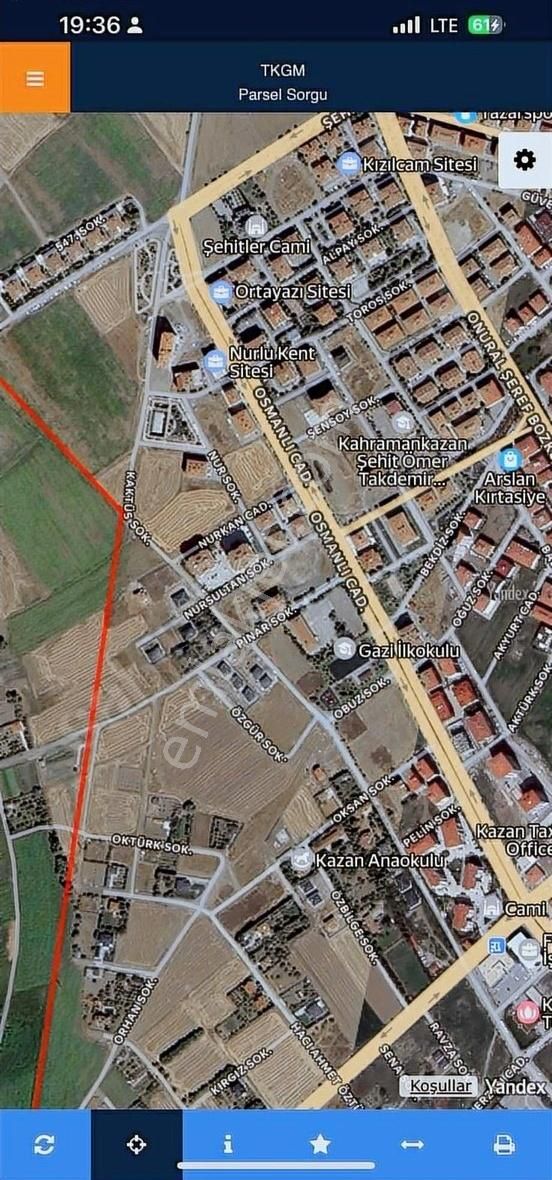 Atatürk Mahallesinde Emsalsiz Konumda Arsa 3 Kat Konut