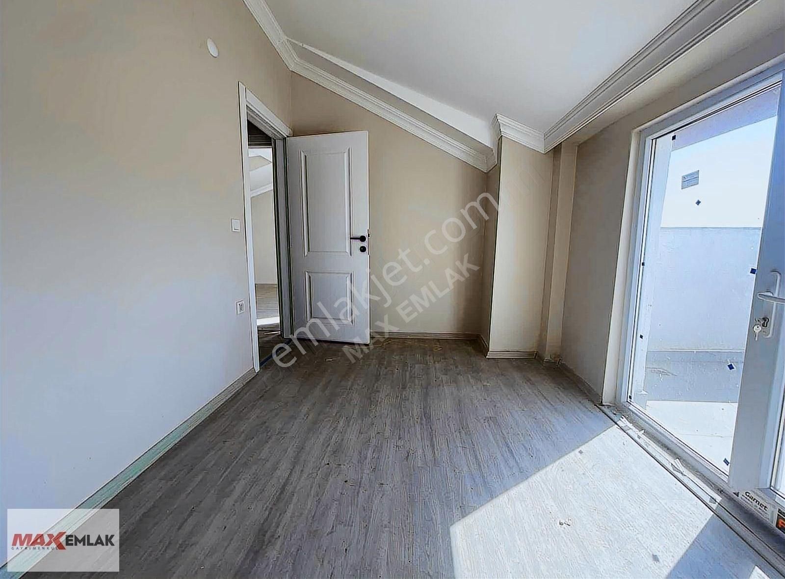 Tuzla Cad Dibinde Full Kredili Ultra Lüx 3+1 170 M2 Çatı Dublexi - Görsel 3