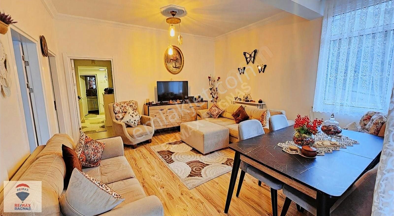 Beykoz/yalıköyde Müstakil Bahçeli Satılık 3+1 - Görsel 3