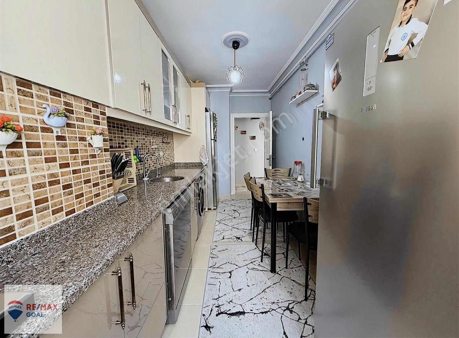 Sancaktepe Kemal Türklerde Metroya Yakın 2+1 Fırsat Daire - Görsel 23