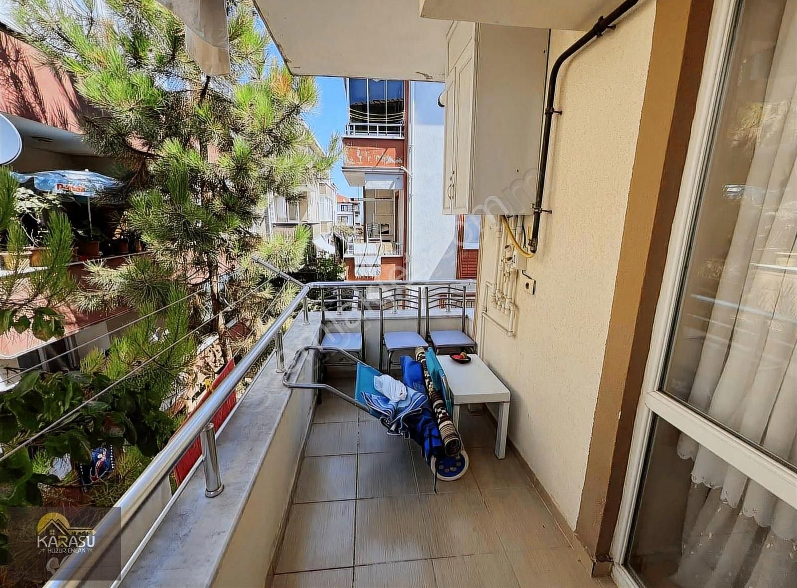 Karasu Aziziye Mahallesinde Geniş M2li 2+1 Eşyalı Daire - Görsel 12