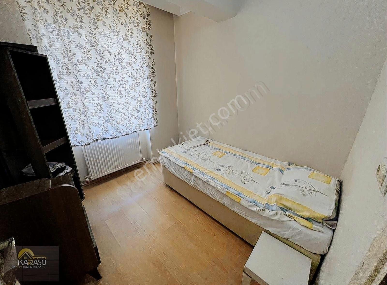 Karasu Aziziye Mahallesinde Geniş M2li 2+1 Eşyalı Daire - Görsel 14